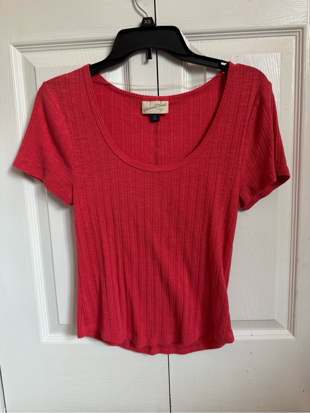 American Threads Scoop Neck Ribbed Tee - Red